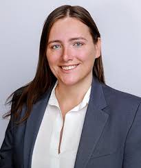 Eve Howe's Instagram, Twitter & Facebook