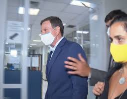 Marcelo crivella, atual prefeito da cidade do rio de janeiro. Prefeito Do Rio Marcelo Crivella E Preso Em Operacao Do Mp E Da Policia Civil Rota Juridica