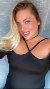 Just curious... do you guys think I'm cute? 😊