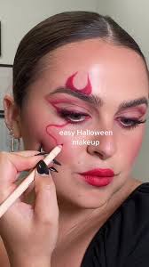 Simple Halloween Lip Makeup Tutorial