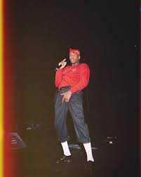 Rapper wallpaper iphone rap wallpaper aesthetic iphone wallpaper boujee aesthetic aesthetic videos amine rapper rap album covers rap albums calvin klein. Rapper Wallpaper Iphone Rap Wallpaper Aesthetic People Standing 1080x1350 Download Hd Wallpaper Wallpapertip