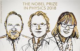 Este vorba de britanicul roger penrose, germanul reinhard genzel și americanca andrea ghez. Premiul Nobel 2018 Pentru FizicÄƒ MinunÄƒÈ›ii Din Lumea Laserelor Uniunea ZiariÈ™tilor ProfesioniÈ™ti Din Romania