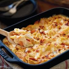 Yall this baked macaroni and cheese is full of soul!! Smoked Salmon Macaroni Cheese