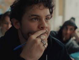 Réalisateur : Mateo Da Silva @matdsvideo , Produit par : Omar @omar_films ,  Producteur : Jean-Baptiste Fusil @jbfusil, Directeur de Production :  Raphaël Muckensturm @rp300k, Coordinateur de production ...