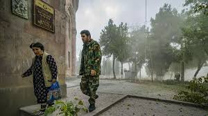 Canciller ruso evalúa en azerbaiyán conflicto por karabaj. Armenia Y Azerbaiyan Se Recrudecen Los Combates