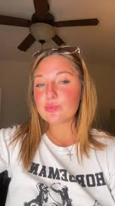 Elaina Mccombs's Instagram, Twitter & Facebook