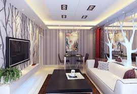 Oturma odasında genelde televizyon ünitelerinin kullanılmasının yanı sıra son zamanlarda, tv arkası duvar dekorasyonu da çok popüler tv duvar arkasına çok şık renk ve görsel desenlerden oluşan duvar kağıdı ya da duvar kaplamaları gibi malzemeler sayesinde odaya etkili bir odak noktası oluşturmak. En Guzel Tv Unitesi Arkasi Duvar Kagidi Modelleri Dekorasyon Fikirleri Ve Dekorasyon Onerileri