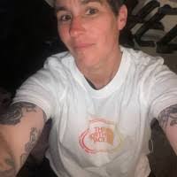 April Hardee's Instagram, Twitter & Facebook