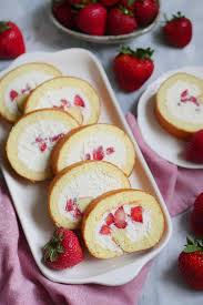 Fresh Strawberry And Cream Japanese Cake Roll Indulge With Mimi Recipe Cake Roll Japanese Cake Japanese Dessert