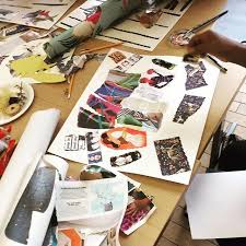 A Messy Table Is Always A Good Indicator Of Creativity In Progress We Had An Amazing Evening Yesterday With Old Creative Class Social Projects Collage Artists
