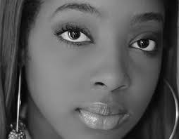 Bria! Projects :: Photos, videos, logos, illustrations and branding ::  Behance