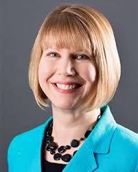 Elizabeth Homan '95 is the new Vice President for Strategic Marketing and  Communications at Juniata College in Huntingdon, PA! She had previously  been at Howard Community College in Columbia, MD, since 2014,