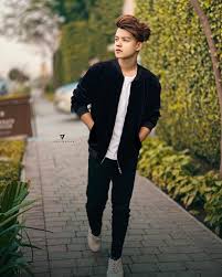 Riyaz Aly On Instagram Your Life Does Not Get Better By Chance It Gets Better By Changes Photo Poses For Boy Cute Boys Images Photoshoot Pose Boy