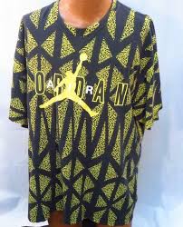 Black And Yellow Jordan Shirt Vintage Air Jordan Black All Over Pattern Tee Shirt Xxl Airjordan Graphictee Mens Sweatshirts Hoodie Sportswear Fashion Black Pullover Hoodie