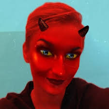 Lucy Fair 🇵🇱🏳️‍🌈🇪🇺 #jebaćbiedę (@lucyfair_ldz)