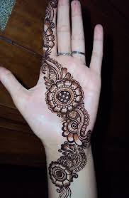 10 Round Mehndi Designs You Should Definitely Try In 2019 Beautiful Mehndi Design Best Mehndi Designs Round Mehndi Design