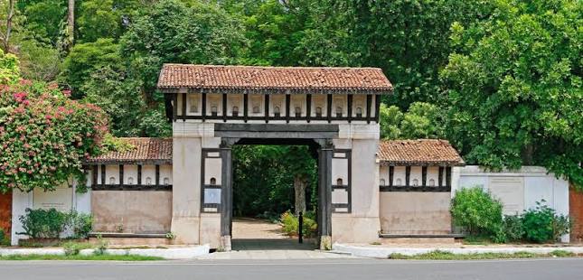 Exterior view of Calico Museum of Textiles
