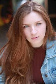 Helena Collins's Instagram, Twitter & Facebook