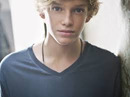 Pin van Amber Cockrum op cody Simpson