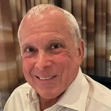 Mimi and I are at a birthday party for our great friend and neighbor, Vicki  Hahn, enjoying the wonderful hospitality at their home in Baker Ranch! Life  is very good! :-)