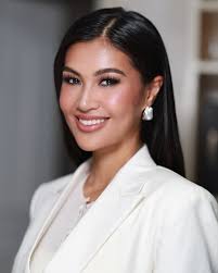 The Qrown Philippines added a new...