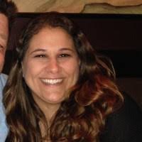 Traci Hayes's Instagram, Twitter & Facebook