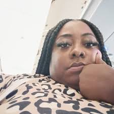 33, gay, single, in Kissimmee area :)