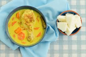 Selain lontong sayur betawi ada juga lontong sayur padang dengan ciri khas kuah yang kaya bumbu rempah. Gurih Dan Menggugah Selera Ini 5 Resep Ketupat Sayur Umroh Com