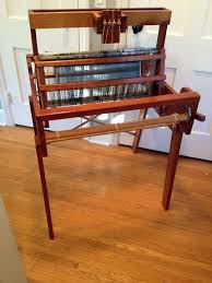 Used 22 Quot Kyra Table Loom With Stand Weaving Loom Loom Weaving Home Decor