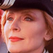 You will find below the horoscope of gates mcfadden with her interactive chart, an excerpt of her astrological portrait and her planetary dominants. Gates Mcfadden