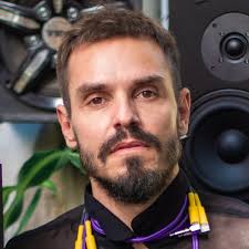 𝙁𝙧𝙚𝙙 𝘿𝙚𝙢𝙖𝙧𝙘𝙖 (@demarca_) • Instagram photos and videos