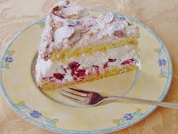 Himmelstorte Mit Himbeeren Von Curiosia Chefkoch Rezept Himmelstorte Kuchen Und Torten Rezepte Kochen Und Backen