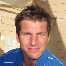 At Accenture we recognize that change is a powerful force but when you  embrace and harness it, that it can create real value for our clients, our  people and local communities. |