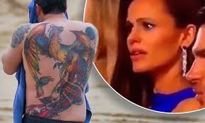 Investigating this tattoo since 2016. Jennifer Garner Meme Revived As Fans Savage Ben Affleck S Tattoo Ben Affleck Meme Ben Affleck Ben Affleck Tattoo