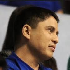 Mike Lazaro's Instagram, Twitter & Facebook