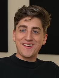 Danny Vine's Instagram, Twitter & Facebook