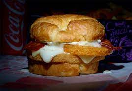 Jack in the box chicken pita. How Jack In The Box S Culinary Team Comes Up With Ridiculous Munchie Meals