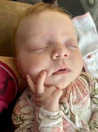 Looking for someone preferable a woman to come to my house