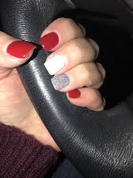 Having trouble deciding between gel nails and acrylics? Christmas Nails Red White Silver Glitter Nexgen Red And White Nails Red And Silver Nails Silver Nails