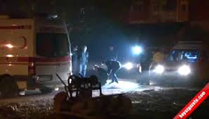 Annesinin ölüm haberiyle yıkılan kızı. Son Dakika Haberler Son Dakika Haber En Son Haberler Guncel Haberler