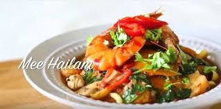 Membuat mie ayam untuk acara keluarga boleh dibilang cukup unik. Resepi Mee Hailam Ala Chef Wan Simple Dan Mudah Aneka Resepi Mudah Dan Sedap Chef Wan Asian Recipes Food