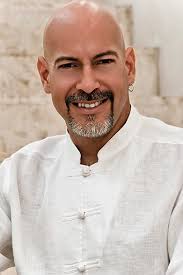 Amazon.com: Wilfredo Robles: books, biography, latest update