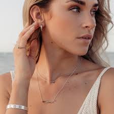 Halsband, Anima Gemella 3