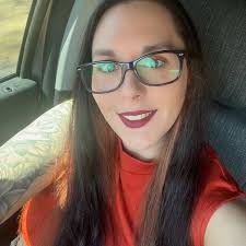 Kayla Marie Thomas updated her cover photo.