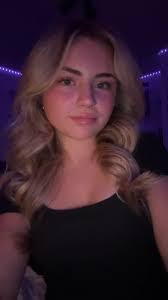 Marilyn Broadwater's Instagram, Twitter & Facebook