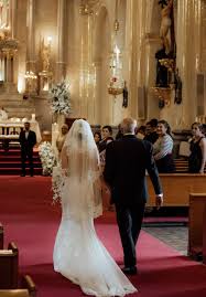 Maybe you would like to learn more about one of these? Entrada De Novia En Iglesia Vestidos De Novia Fotos De Boda Iglesias Boda