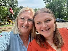 Had a great time at the family reunion, it was great seeing everyone.