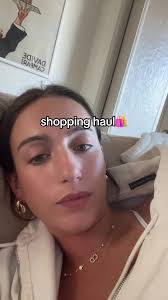 Audrey Gentile's Instagram, Twitter & Facebook