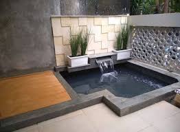 Jangan sampai anakan koi terdampar di filter. Jasa Tukang Kolam Ikan Minimalis Di Mojokerto Harga Permeter M2 Jasa Buat Kolam Batu Alam Mojokerto Garden Style