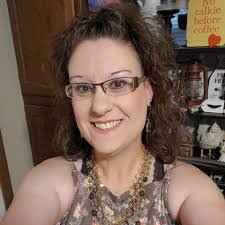 Misty Waugh's Instagram, Twitter & Facebook